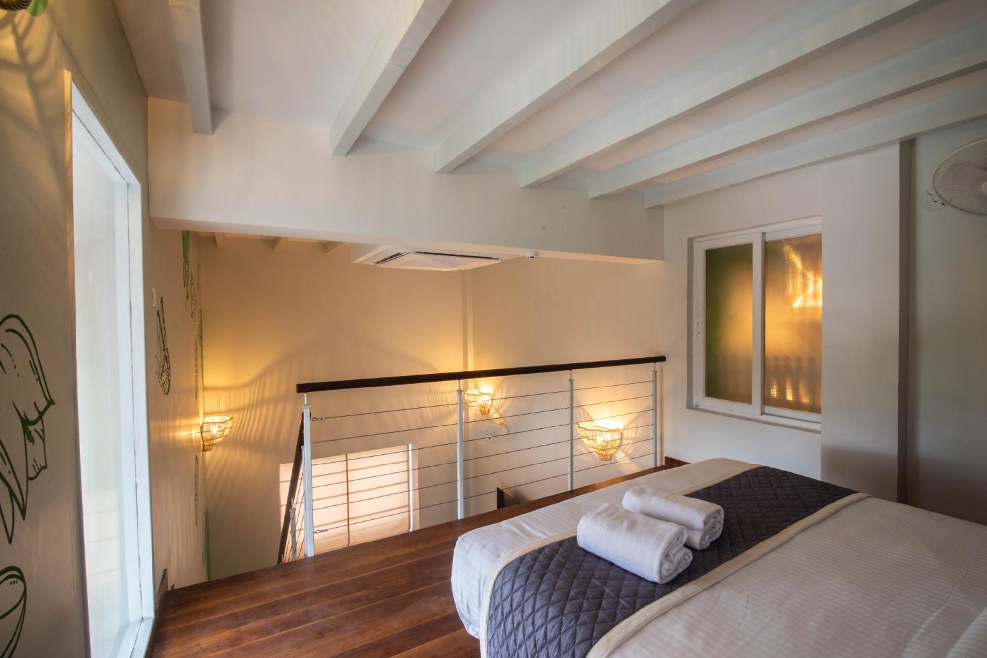 La Papillon Maison 蓬蒂切里 外观 照片